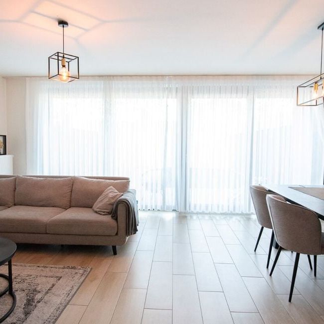 Appartement te huur in Waregem voor € 975 met 2 slaapkamers - Foto 1