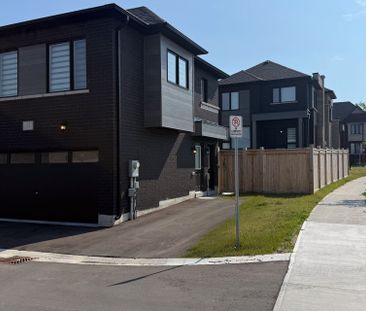 For Lease - 31 John Rolph Street Unit# Coach, Markham, Ontario - Photo 4