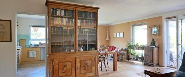 (EF0941_M) Kassel-Stadt: Kirchditmold, geschmackvoll möblierte 2-Zimmer-Wohnung mit Kamin, Terrasse und Garten - Foto 1