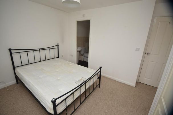 5 bedroom house to rent - Photo 1