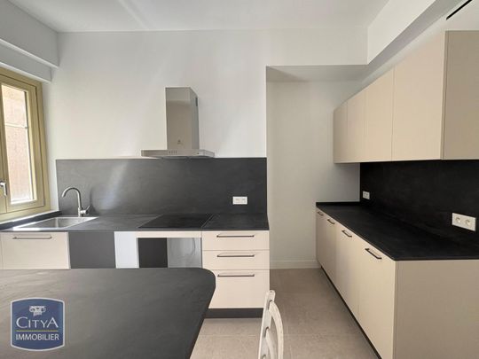 Location Appartement 3 pièces 59m² NICE 06000 - Photo 1