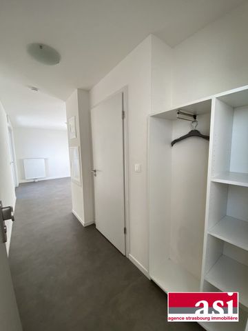 Studio récent avec balcon - Photo 2