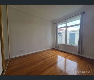 1/35 Second Street, Clayton South, Vic 3169 - Photo 4