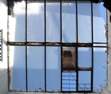 Sevilla, Andalusia 41008 - Photo 3