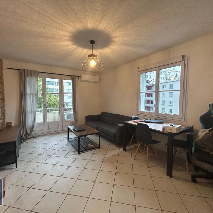 Location Appartement 3 pièces 57m² GRENOBLE 38000 - Photo 1