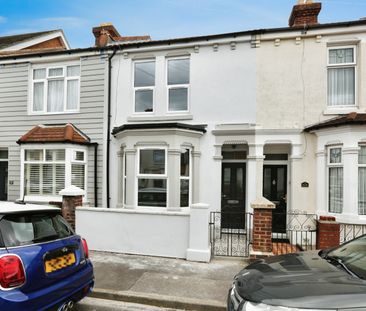 Woodstock Road, Gosport - Photo 2