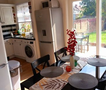 Room in a Shared House, Mount Pleasant, HA0 - Photo 4