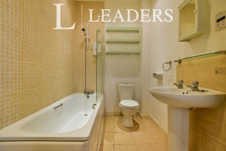 1 bedroom semi-detached house to rent - Photo 5