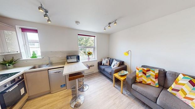 2 bedroom flat to rent - Photo 1