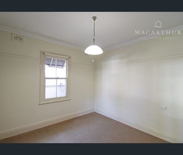 13 Freer Street, Wagga Wagga, NSW 2650 - Photo 6