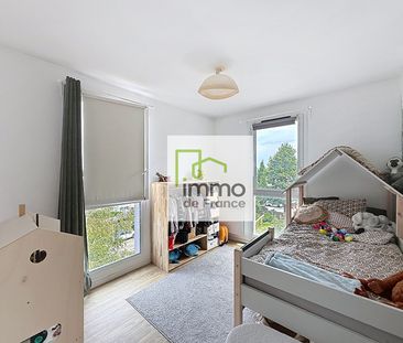 Location Appartement 3 pièces 71m² - Photo 4