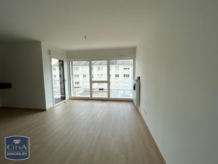 Location Appartement 3 pièces 67m² CHAMBRAY LES TOURS 37170 - Photo 3