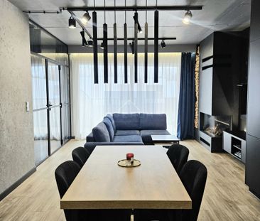 Mieszkanie na Wynajem, 80.00m - Zdjęcie 2