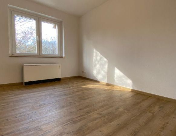 *** Riskieren Sie einen Blick! Charmante Altbauwohnung mit Duschbad! *** - Photo 1