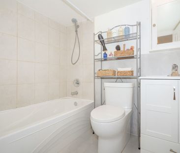 For Lease - 77 Wheelwright Drive Unit# Basement, Richmond Hill, Ont... - Photo 3