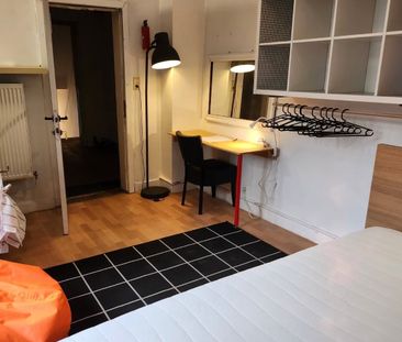 kamer 4 - Johan Daisnestraat 8 - Photo 2