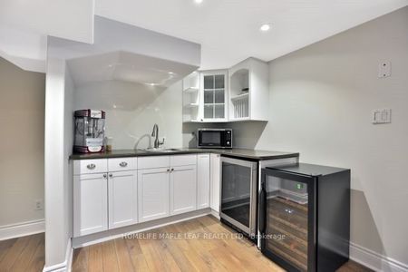 For Lease - 1124 Bridge Road, Oakville, Ontario - Photo 3