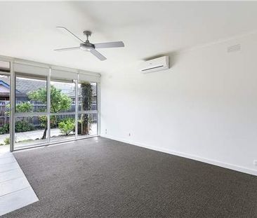 TWO BEDROOM | LOW MAINTENANCE | GREAT LOCATION - Photo 1