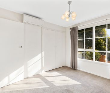 1/4 Raynes Street, Balwyn VIC 3103 - Apartment For Rent | Domain - Photo 4