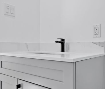 For Lease - 598 Kirkwood Avenue Unit# 2, Westboro - Hampton Park, O... - Photo 6