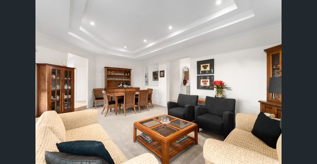 Spacious Family Living in Prime Arundel Location - Photo 1