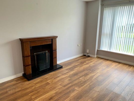 32 Craighill Park, Ballyclare, BT39 9ZN - Photo 1