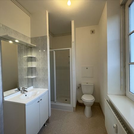 Location Appartement 1 pièce 28m² - Photo 3