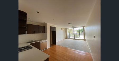 Inner City Living, Walk to University of Sydney - Photo 3