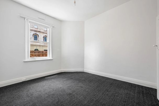 Move-In Ready 2-Bedroom Home in Prime Brunswick West Location - Photo 1