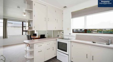 Family Home - Photo 2