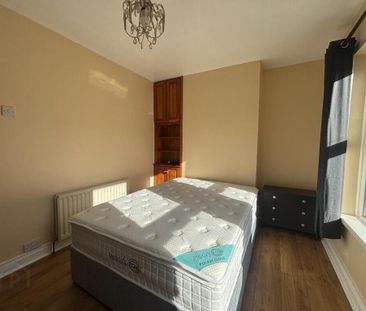 25 Benburb Street, Belfast, BT12 6JG - Photo 4