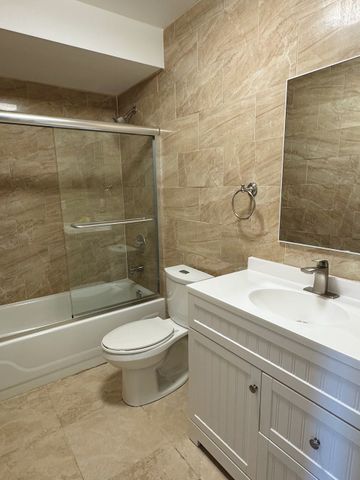 For Lease - 592 Leatherleaf Drive, Mississauga, Ontario - Photo 3