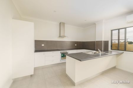 3 Bedroom Unit in Quiet Location Close to South Grafton Shopping Precint - Photo 5