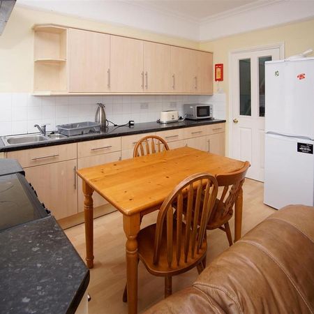 5 bedroom house to rent - Photo 3