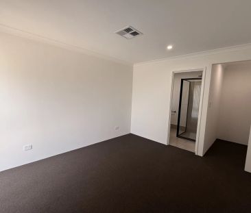 Brand New 4x2 Family Home in Sought-After Ravenswood - Photo 3