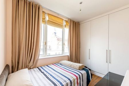 3 bedroom penthouse to rent - Photo 4