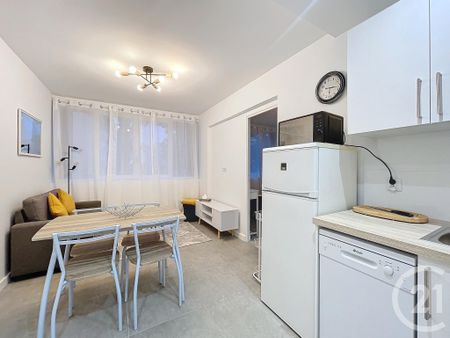 Location Appartement 2 pièces 28m² FONTENAY LE FLEURY 78330 - Photo 4