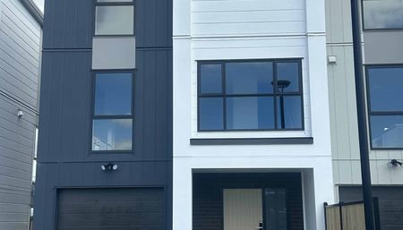 Brand New 4 Bedroom Townhouse in Hobsonville - Photo 4