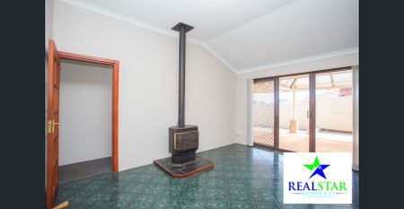 Light, Bright & Well-Presented 4x2 Home in Sought-After Kinross! - Photo 3