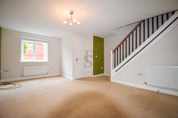 3 bedroom semi-detached house to rent - Photo 1