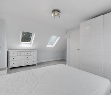 3 bedroom chalet to rent - Photo 3