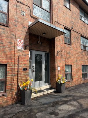 For Lease - 115 Eighth Street Unit# 2, Toronto, Ontario - Photo 1