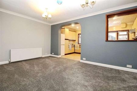 Rush Green Road, Romford, Essex, RM7 - Photo 2