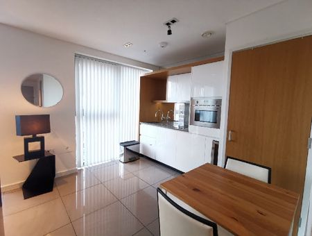 1 bedroom property to rent - Photo 2