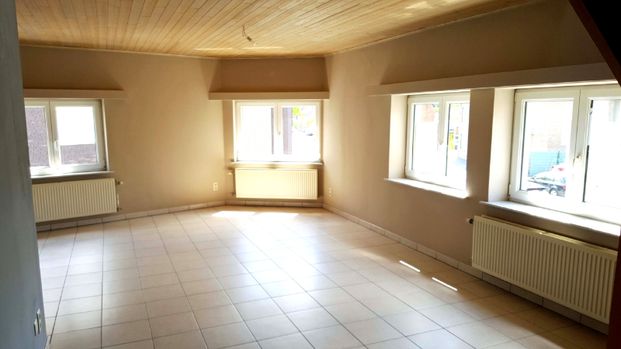 Appartement te huur in Buggenhout - Photo 1