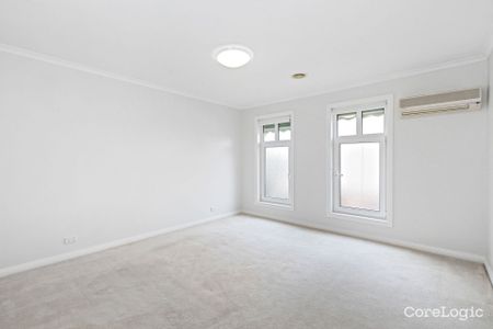 1/11 Blair Street Bentleigh VIC - Photo 2