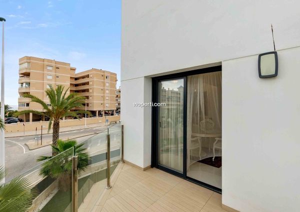 Duplex in Arenales del Sol, Playa de Los Arenales, for rent