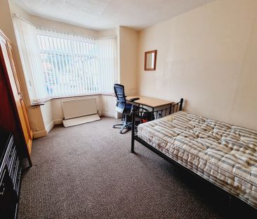 4 Bed Student Accommodation - Photo 1