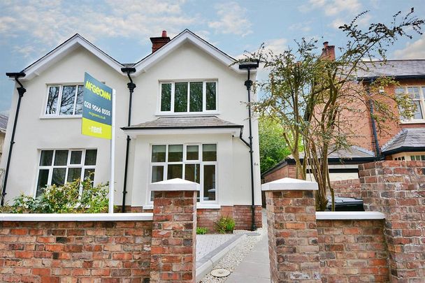 6 Chlorine Gardens, Belfast BT9 5DJ - Photo 1