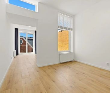 Appartement rénové de 2 chambres De Ruijterstraat, La Haye - À louer - Photo 3